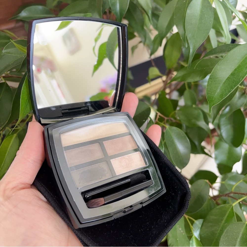 Chanel LES BEIGES Eyeshadow Palette/ Medium